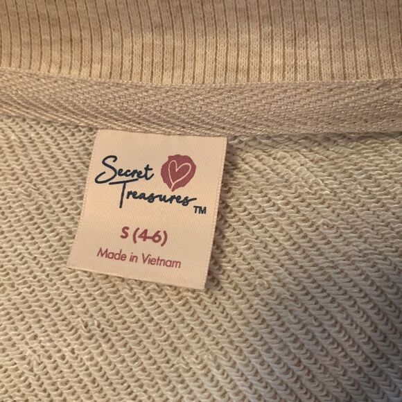 Pit to pit 23 in length 23 in 9/1 - Picture 6 of 6